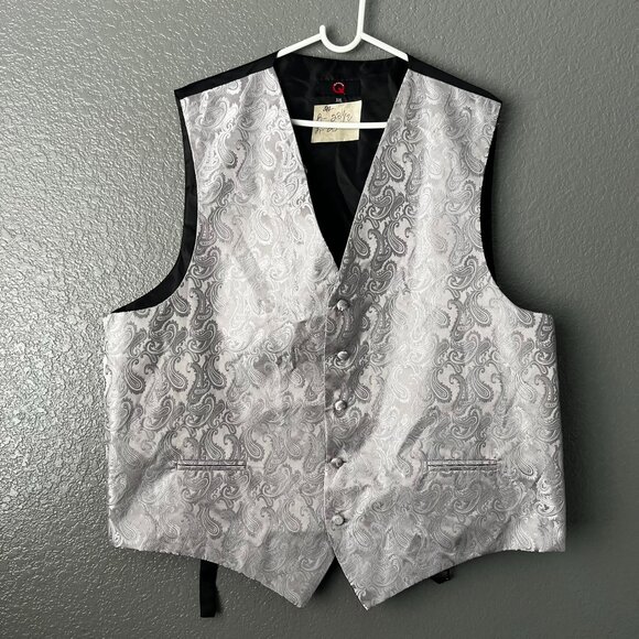 Mens XXL Silver Paisley Dress Vest Formal Tuxedo Wedding Prom Brand Q - Picture 1 of 6